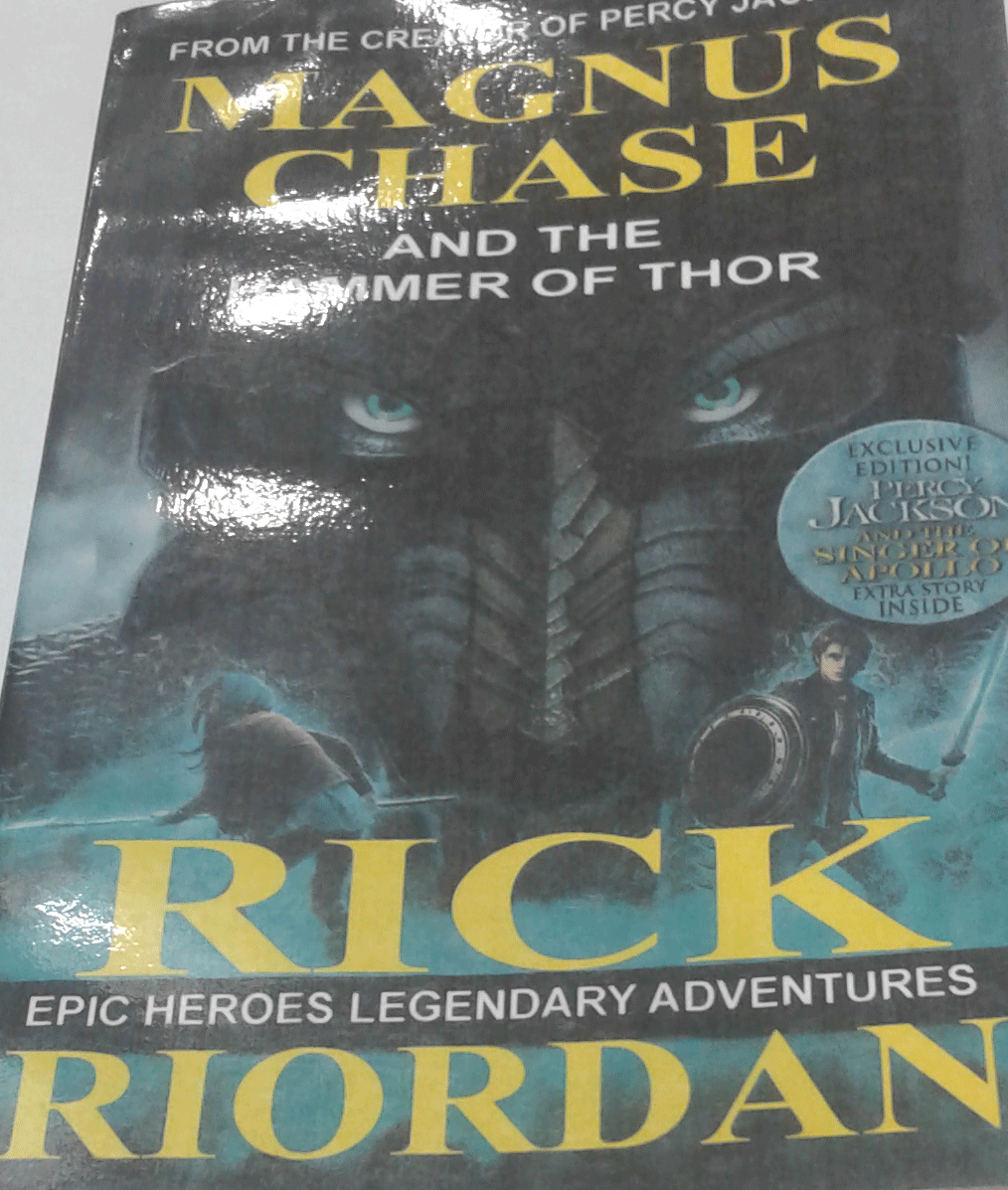 Magnus Chase and the Hammer of Thor Book -1